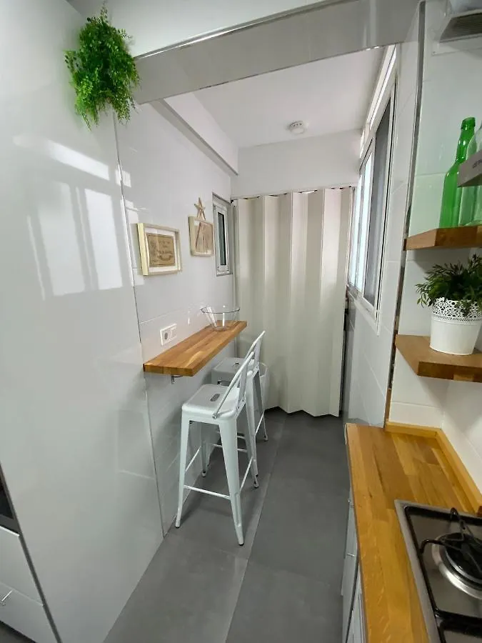 Precioso Loft Junto A La Playa,En 2 Linea. Apartment Malaga Spain